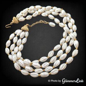 Vintage Crown Trifari Multi Strand White Ribbed Bead Gold Tone Choker Necklace